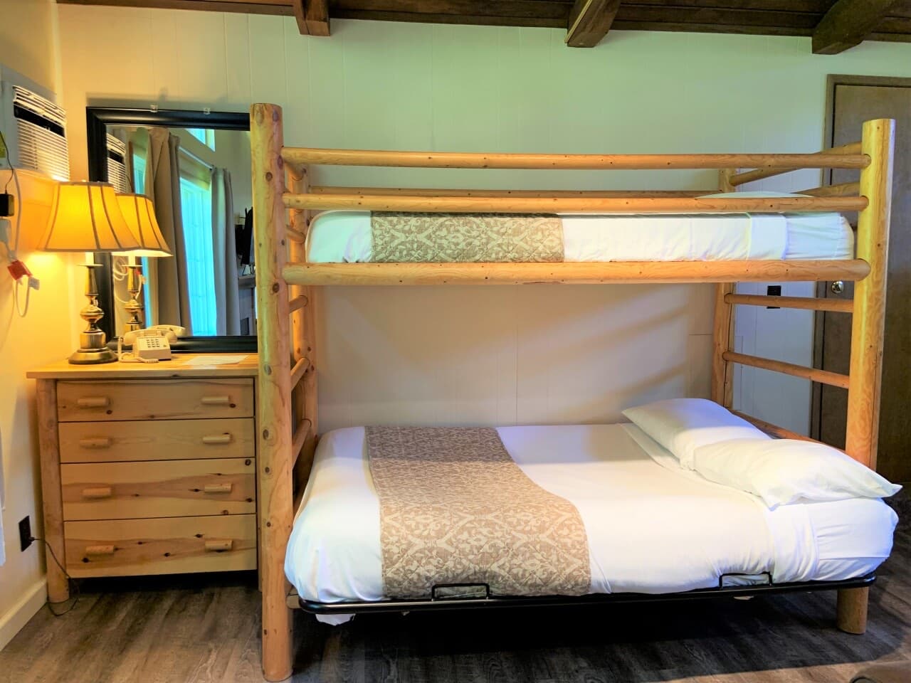 The bunk nook