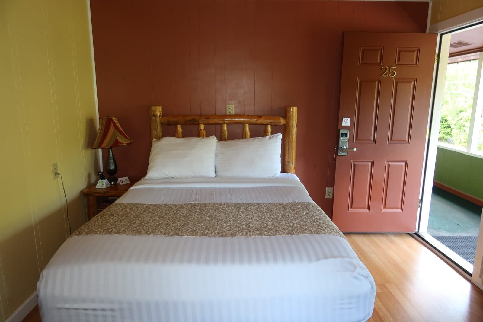 Room #25 photo 3