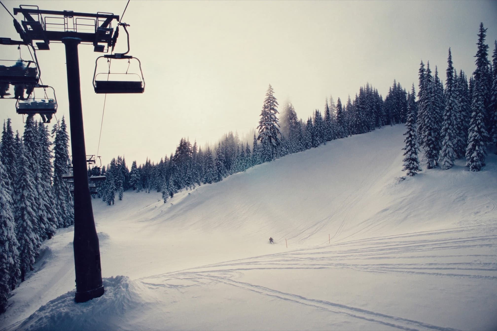 An uncrowded chairlift run at White Pass